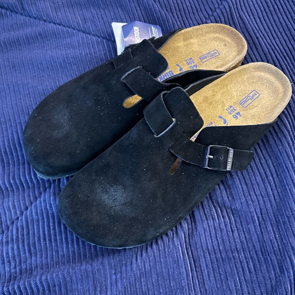 Black Birkenstock Boston Clogs